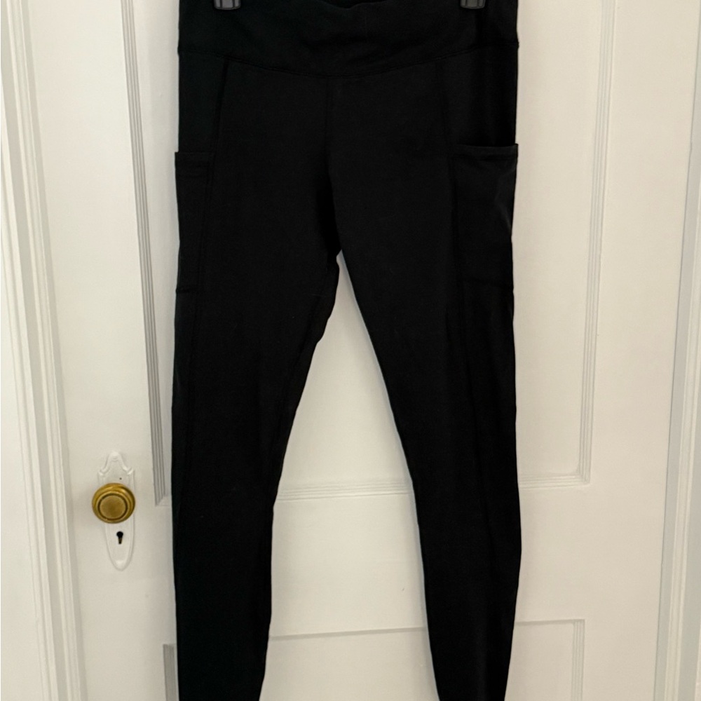 Pact Black Leggings with pockets - Like New